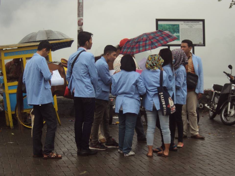 Study Wilayah Mahasiswa Jurusan Bina Wisata ke Magetan 2015