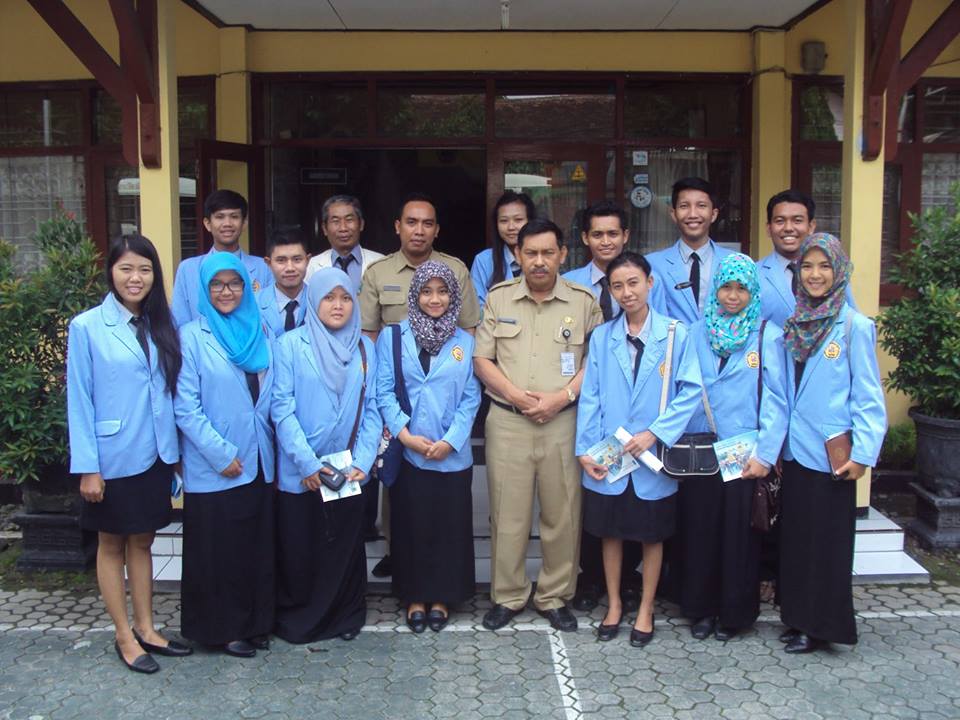 Study Wilayah Mahasiswa Jurusan Bina Wisata ke Magetan 2015